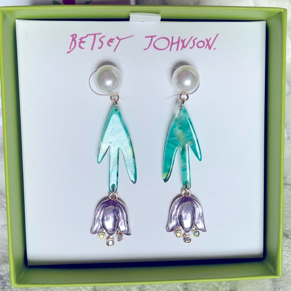 Betsey Johnson Dangling Tulips Post Earrings NWT